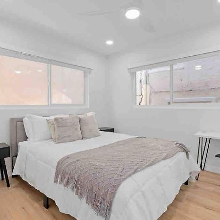 Brand New Ocean-View Beach Home Steps To The Sand! マンハッタン・ビーチ エクステリア 写真