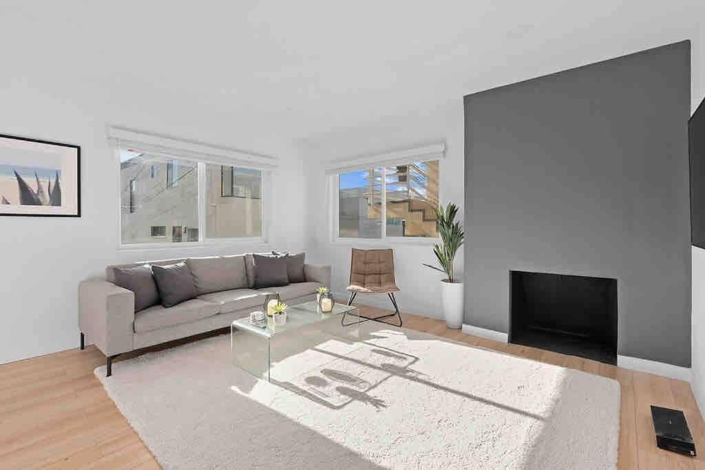 Brand New Ocean-View Beach Home Steps To The Sand! マンハッタン・ビーチ エクステリア 写真