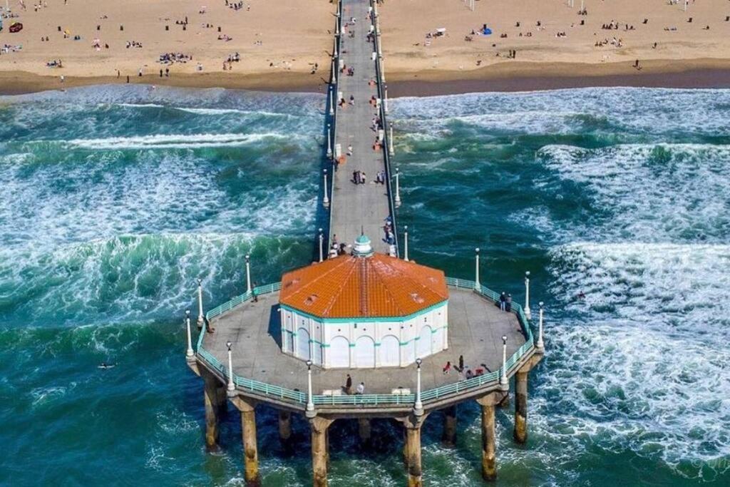 Brand New Ocean-View Beach Home Steps To The Sand! マンハッタン・ビーチ エクステリア 写真