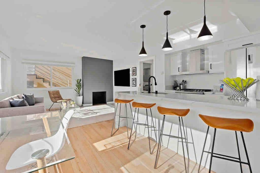 Brand New Ocean-View Beach Home Steps To The Sand! マンハッタン・ビーチ エクステリア 写真