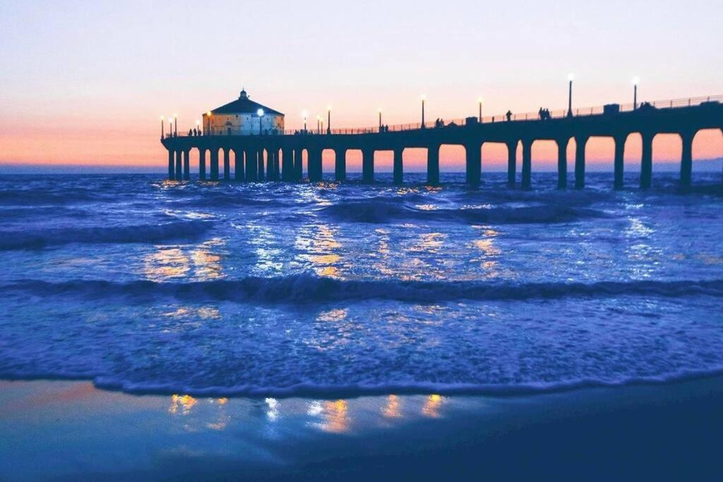 Brand New Ocean-View Beach Home Steps To The Sand! マンハッタン・ビーチ エクステリア 写真